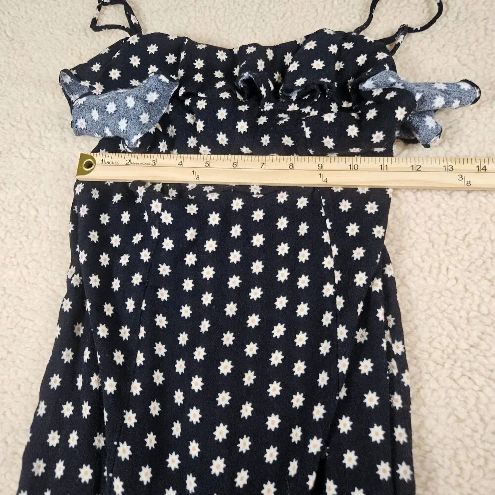 Free People XS Black Daisy Print Cold Shoulder Top Ruffle Trim Boho Rayon‎ Cami